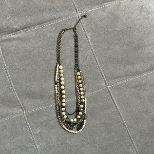 Chic Multi-Strand Pearl and Chain Necklace